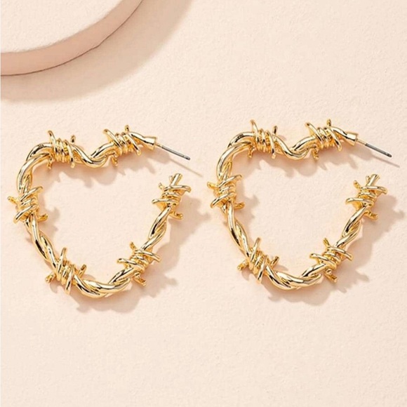 Gold Hoop Earrings R19 - Picture 2 of 2